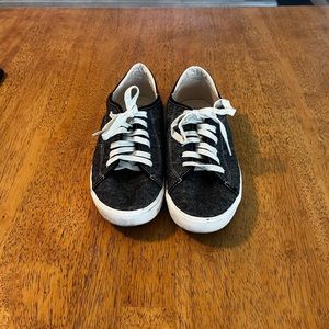 Roxy shoes